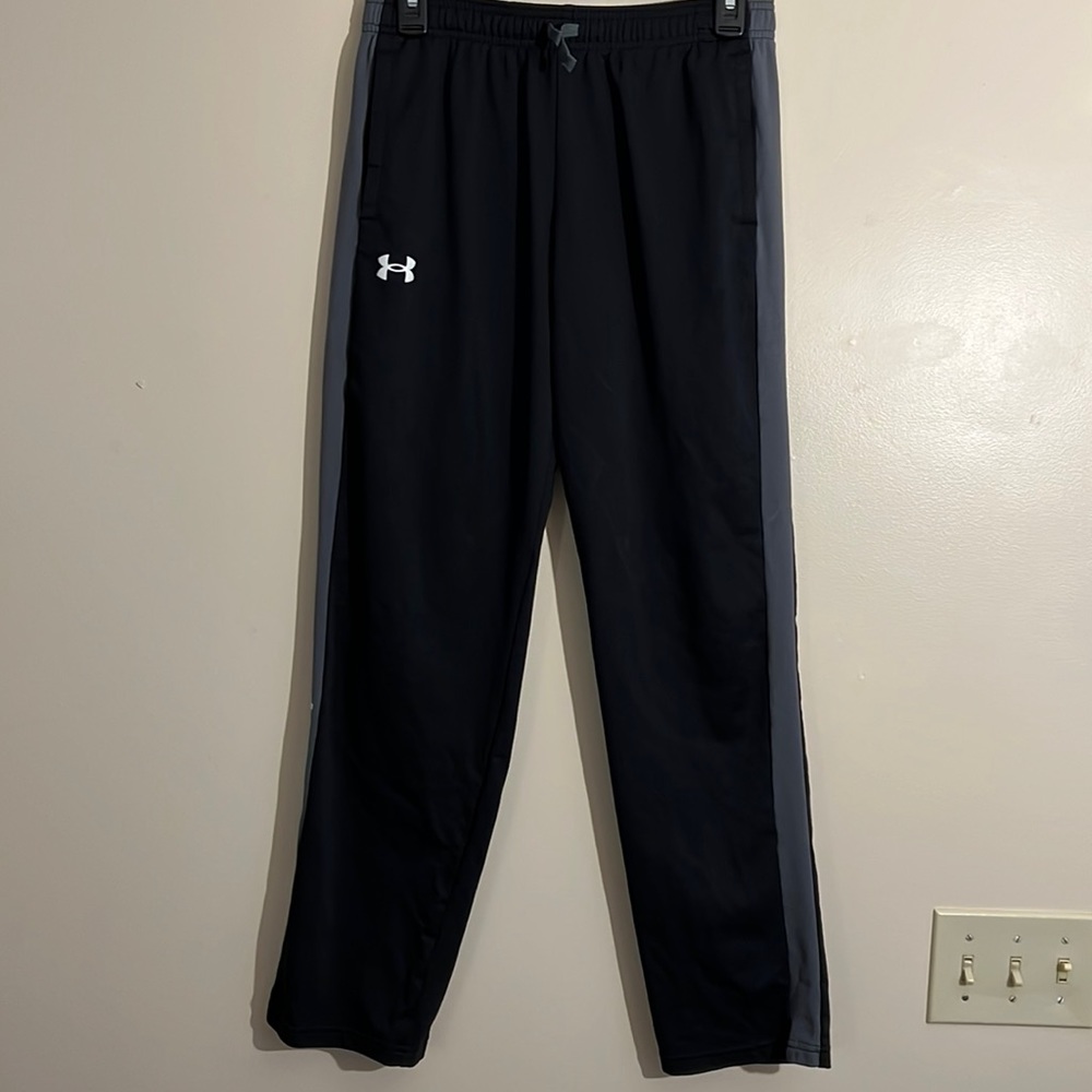 Under Armour - youth XL - Sweatpants